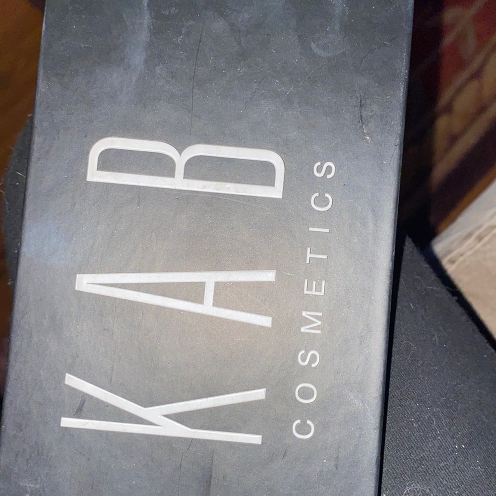 Kab cosmetics day to night palette